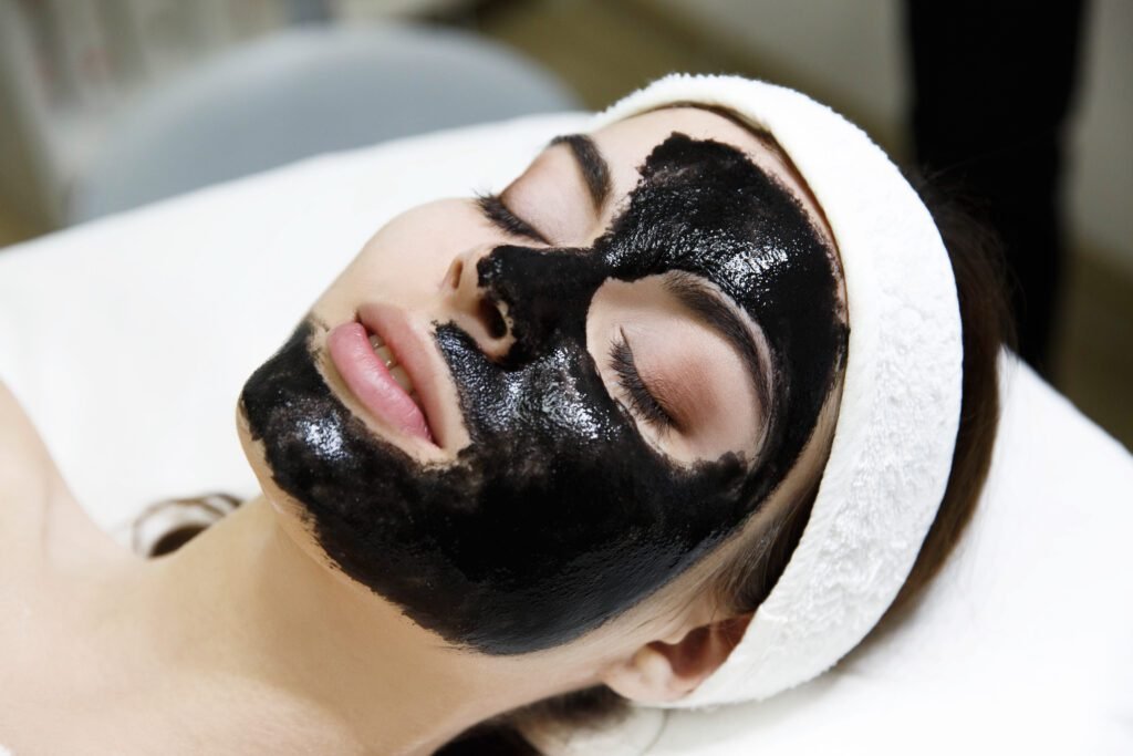 CARBON LASER FACIAL - Bella Care Aesthetics